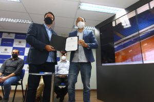 Prefeitura de São José dos Campos assina concessão da arena de esportes e da fazenda fotovoltaica 1 Prefeitura de São José dos Campos assina concessão da arena de esportes e da fazenda fotovoltaica