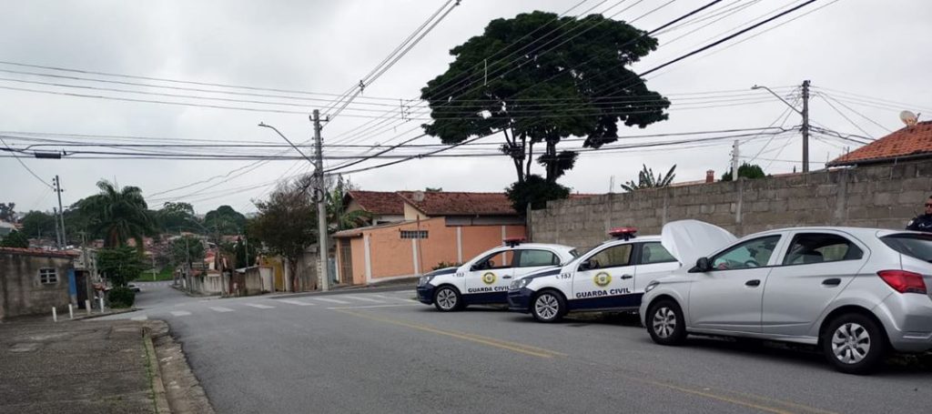 Carro é roubado e furtado duas vezes em menos de 12 horas em Taubaté