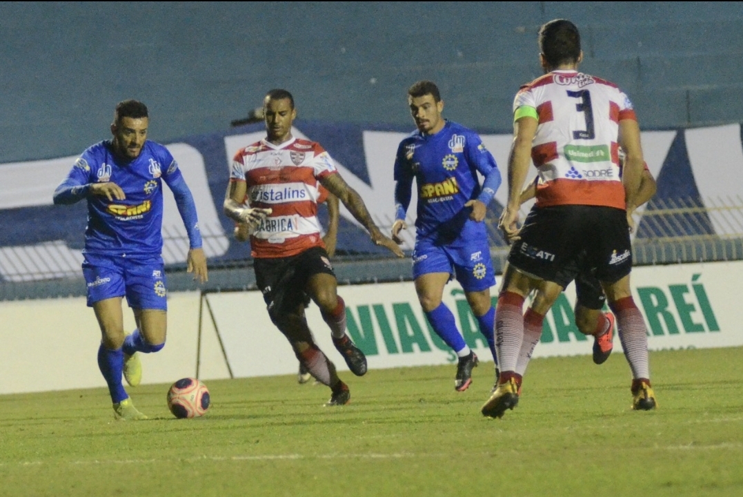 São José toma gol no final, perde e está eliminado da A3
