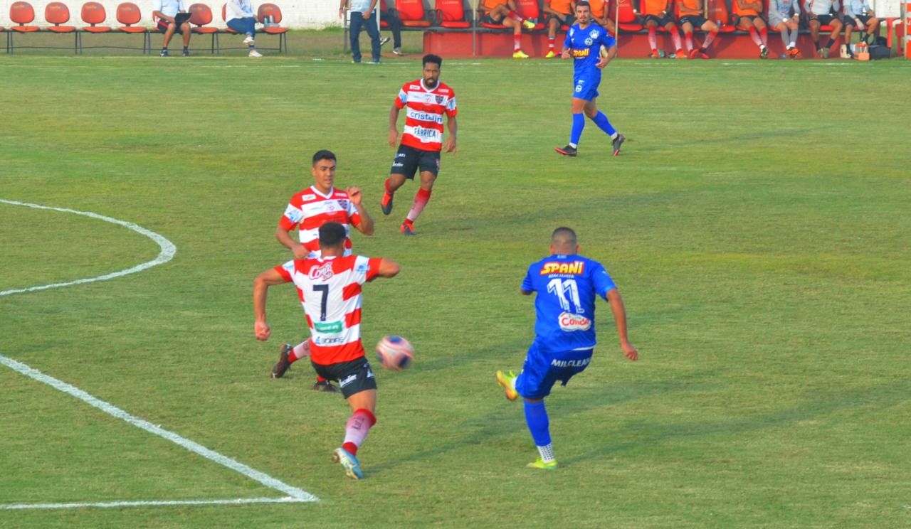 São José vence o Linense por 1 a 0 e tem grande vantagem nas quartas de final