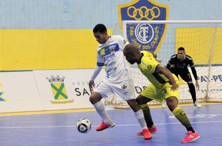 São José conquista a segunda vitória na Liga Futsal