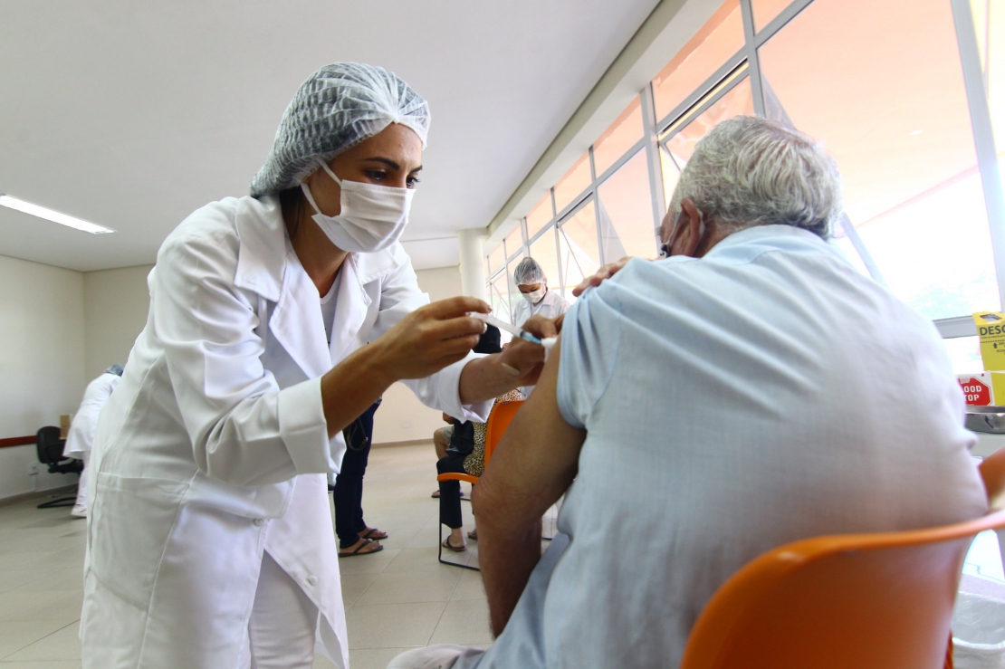 Dia "D" da vacinação para aplicação da segunda dose da vacina contra a Covid-19