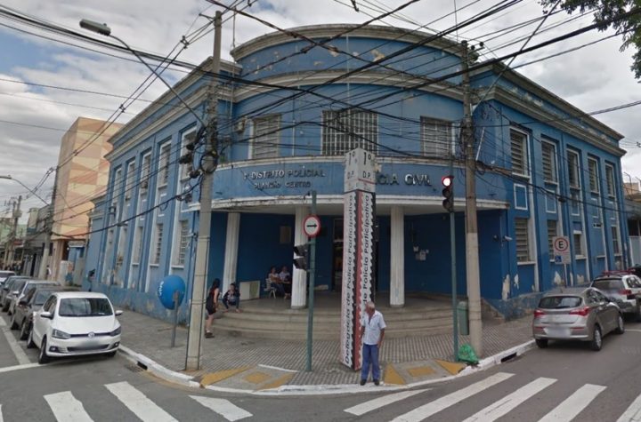 Bandidos furtam três veículos de loja em São José dos Campos