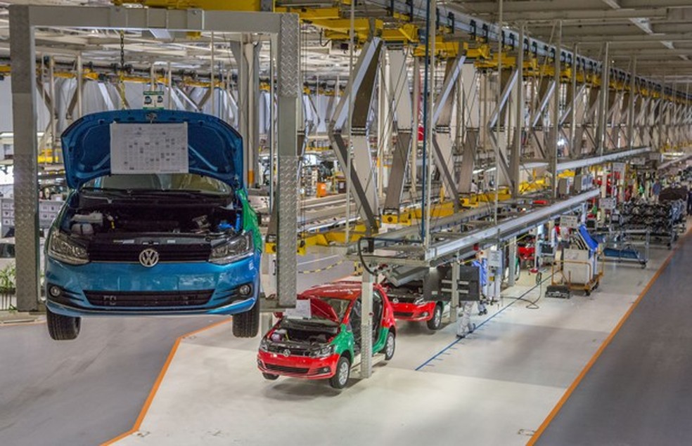 Volkswagen dá férias coletivas para 2,2 mil funcionários em Taubaté
