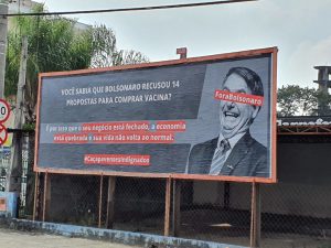 Outdoor contra Bolsonaro é instalado em avenida de Caçapava