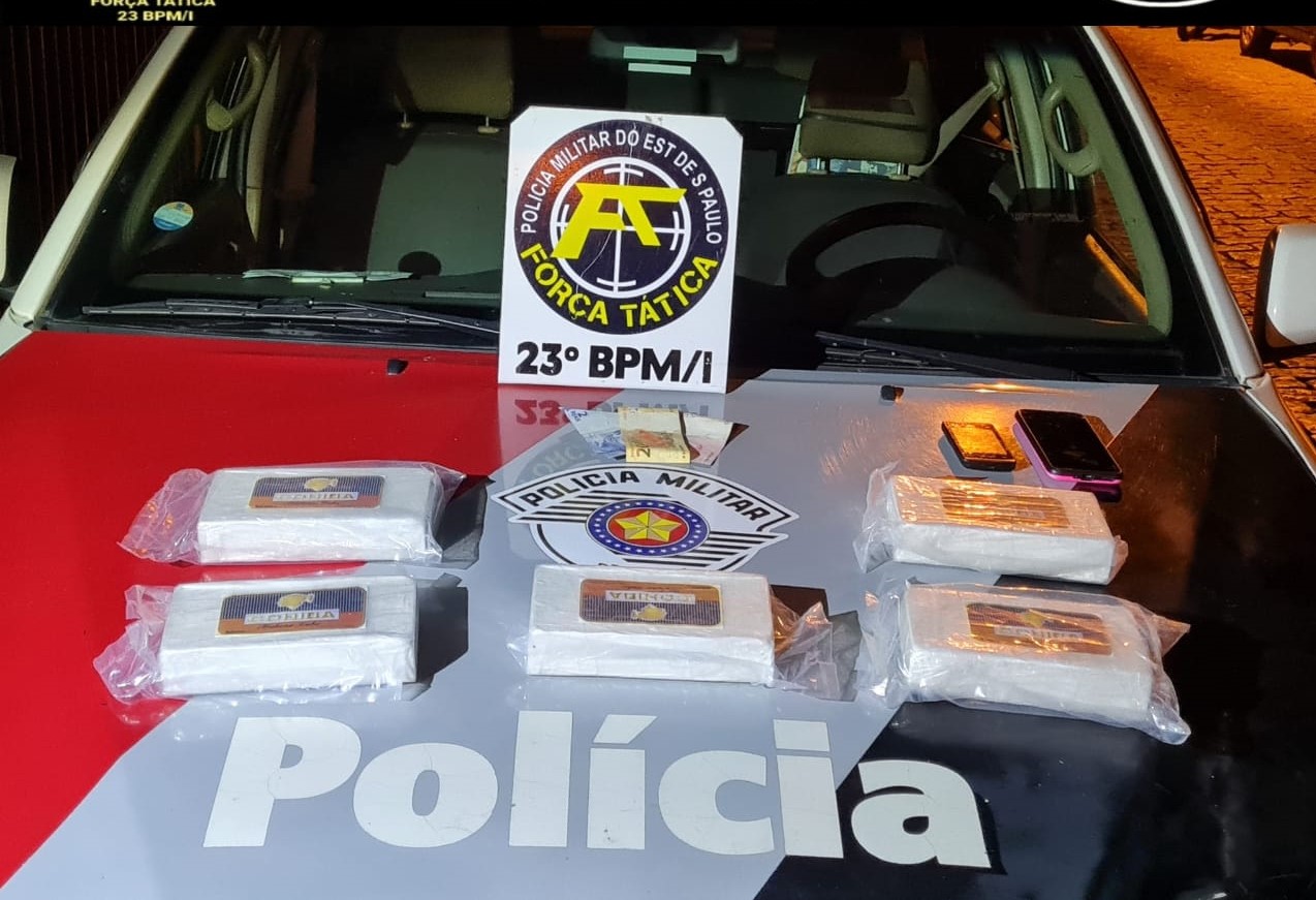 PM apreende mais de 10kg de drogas em Lorena e Guaratinguetá