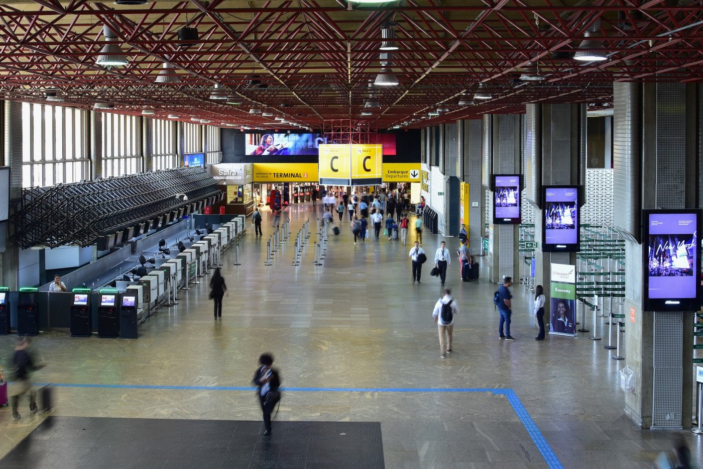 Movimento nas fronteiras brasileiras caiu 67,8% em 2020