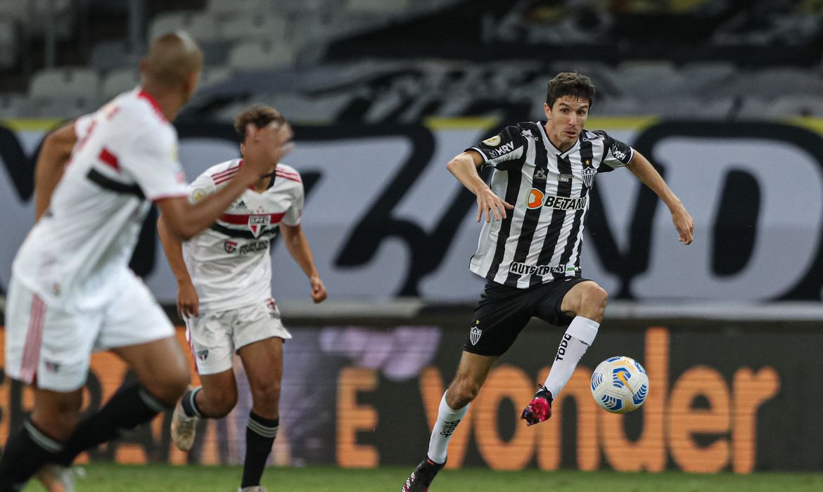 São Paulo perde para o Atlético/MG em Minas