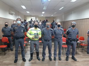 PM's de São José dos Campos agora poderão multar veículos