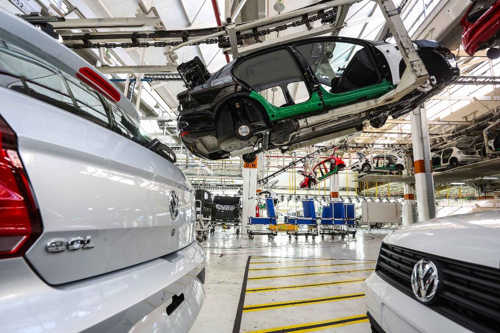 Volkswagen, de Taubaté, coloca 2,2 mil funcionários em férias coletivas, a partir de segunda-feira