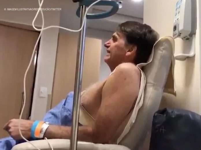 Bolsonaro dá entrada no Hospital das Forças Armadas com dores abdominais