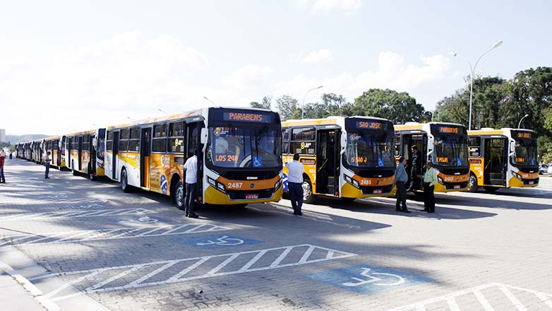 Motoristas e cobradores de ônibus de São José dos Campos, Jacareí e Taubaté aceitam proposta e greve está descartada