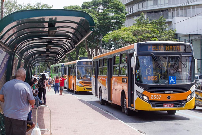 Ameaça de greve atrasa saída de ônibus em São José dos Campos,  Jacareí e Taubaté