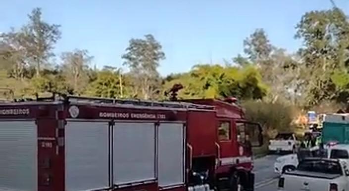 PM e Bombeiros atuam em ocorrência de furto de etanol em São José dos Campos
