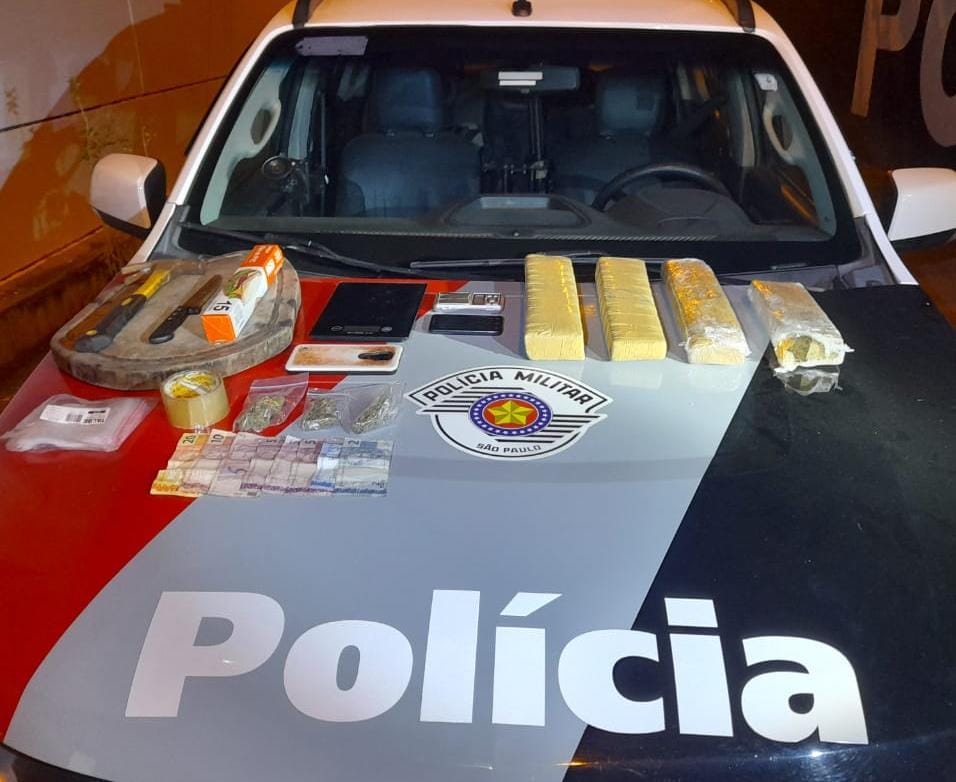 PM prende três pessoas e 4,5 kg de maconha em Ubatuba