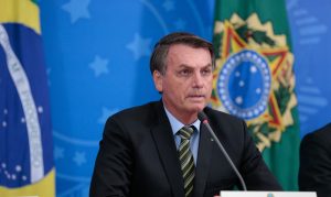 Bolsonaro será levado para São Paulo para ser avaliado