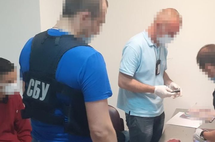 Joseense, de 21 anos, é preso com 1 kg de cocaína em aeroporto da Ucrânia