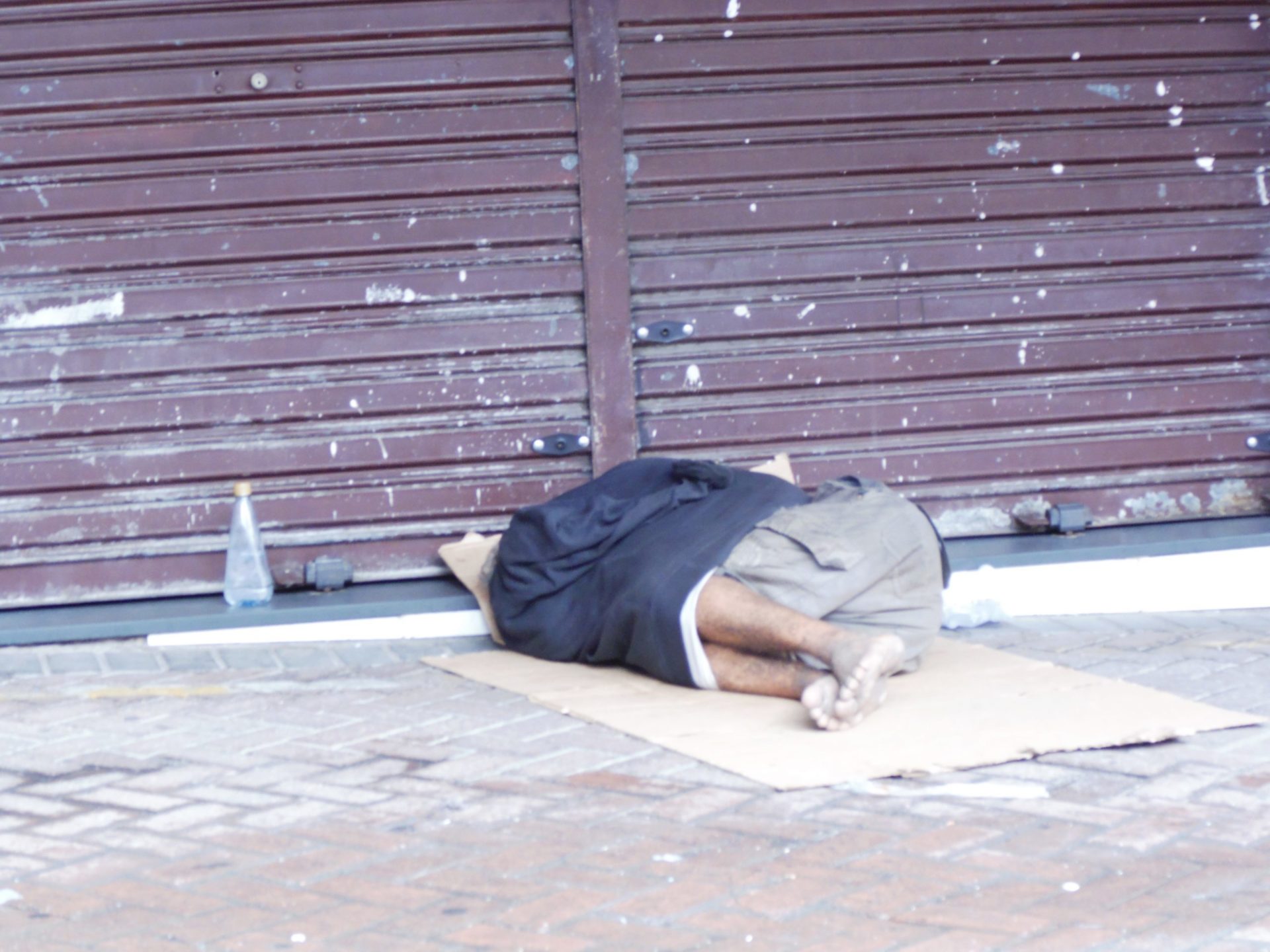 Morador de rua é encontrado morto em Ubatuba
