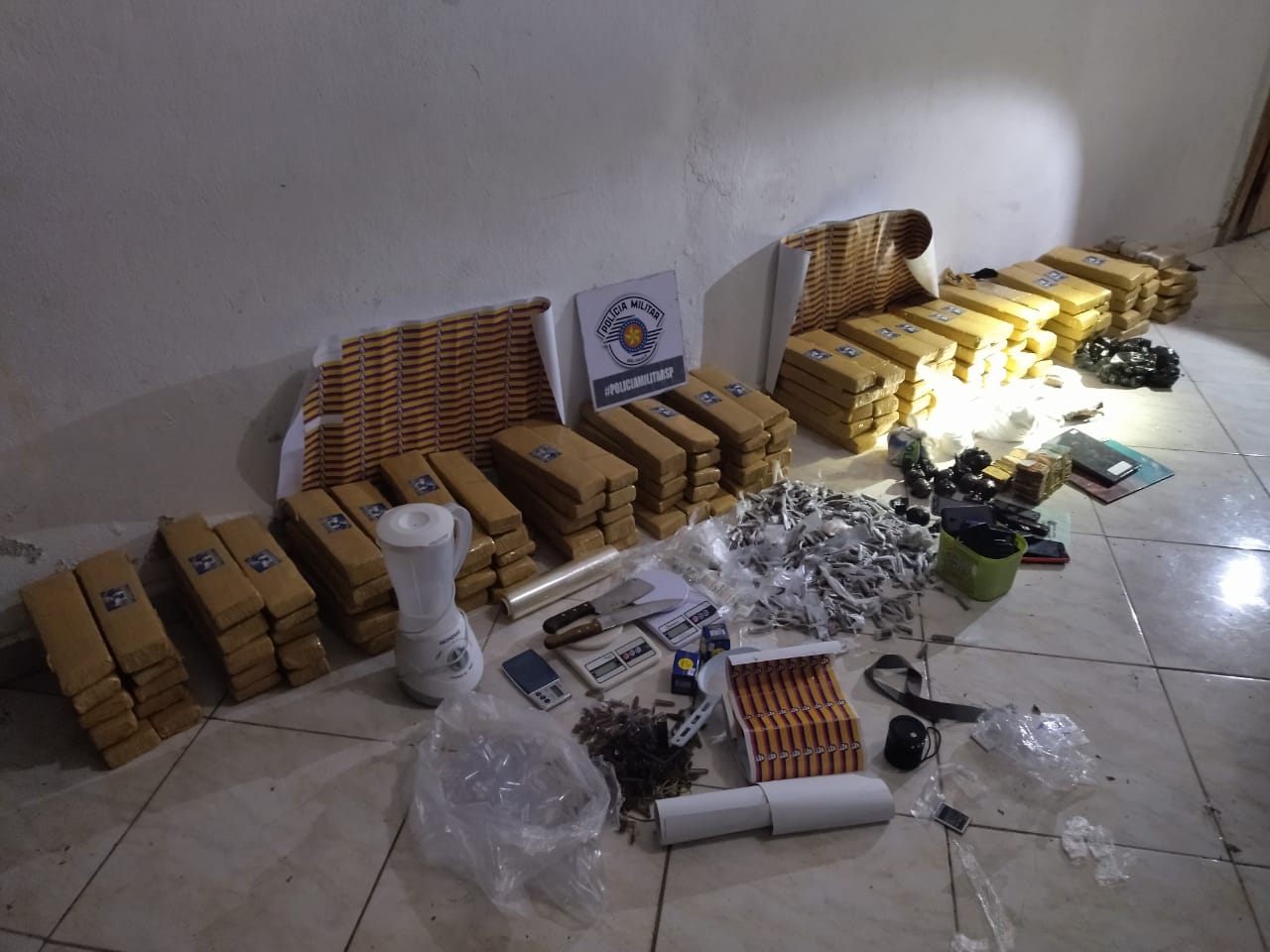 Polícia apreende 141 kg de drogas em São José dos Campos