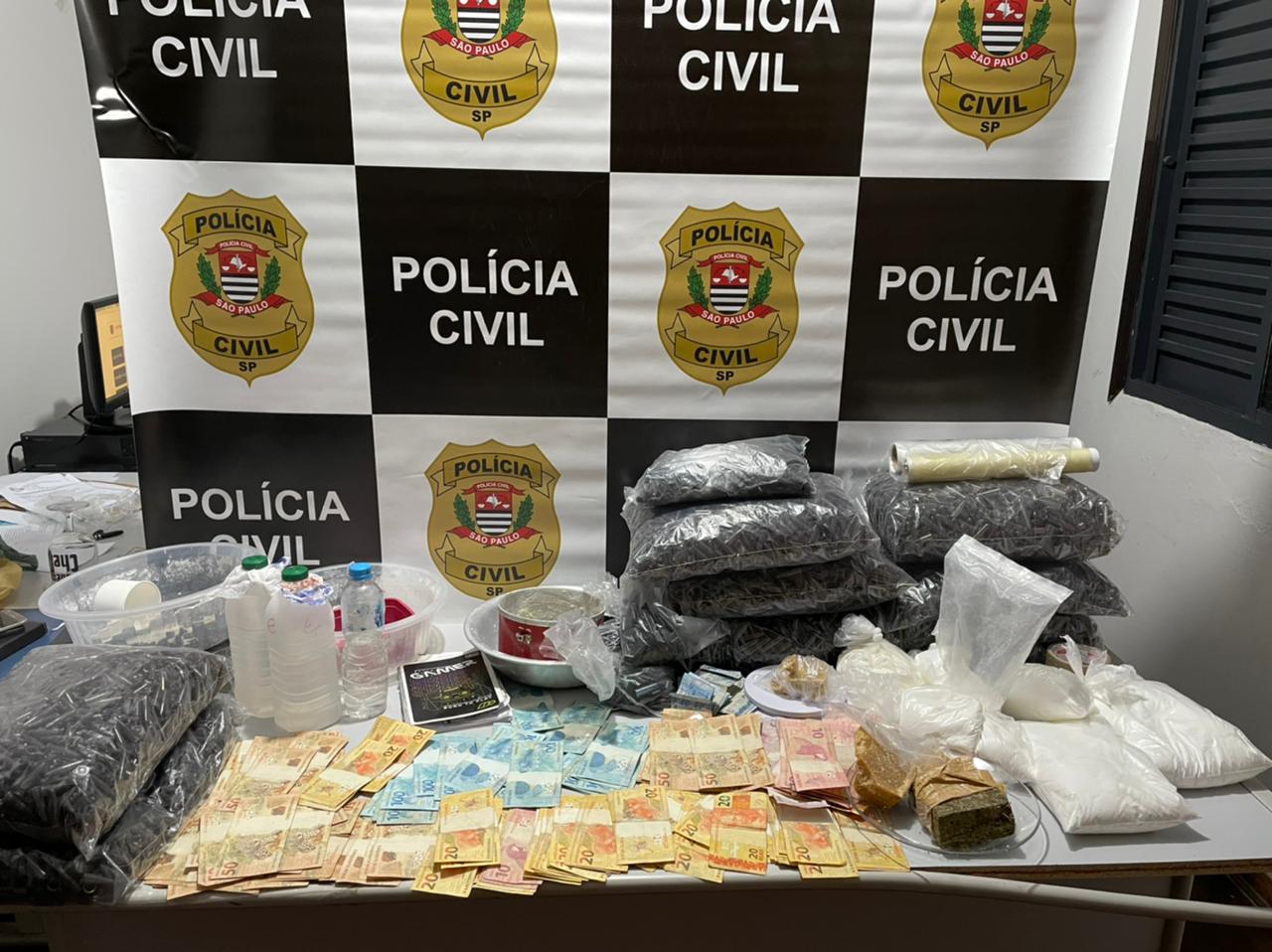 Quadrilha e chefe do tráfico são presos com grande quantidade de drogas em Jacareí