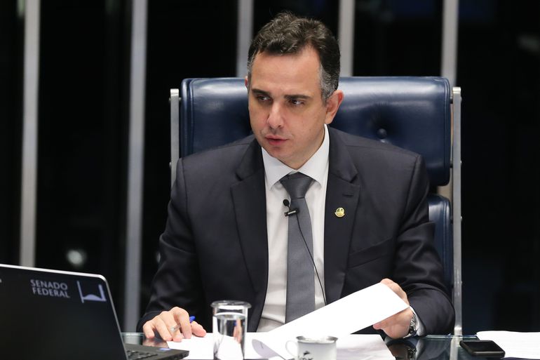 Presidente do Senado arquiva pedido de impeachment de Bolsonaro contra Alexandre de Moraes