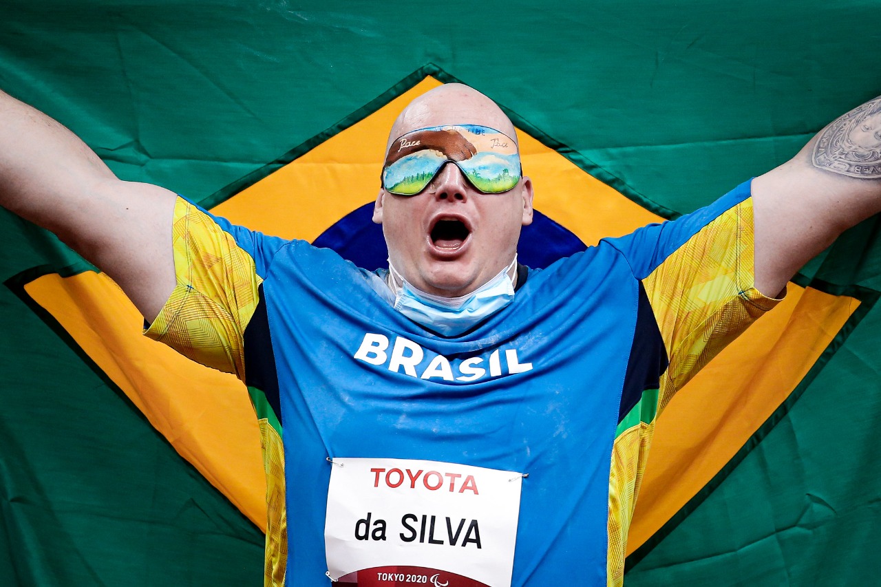 Taubateano bate recorde e é bicampeão paralímpico