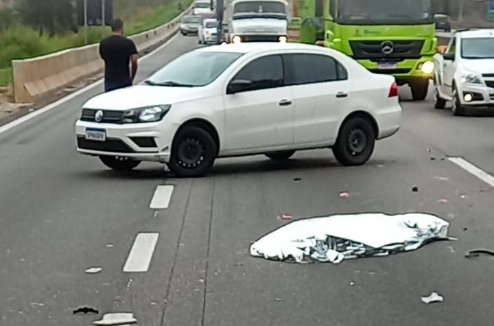 Motociclistas morrem na Via Dutra, em São José dos Campos, em acidentes distintos