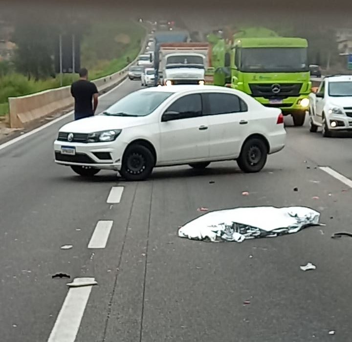 Motociclistas morrem na Via Dutra, em São José dos Campos, em acidentes distintos