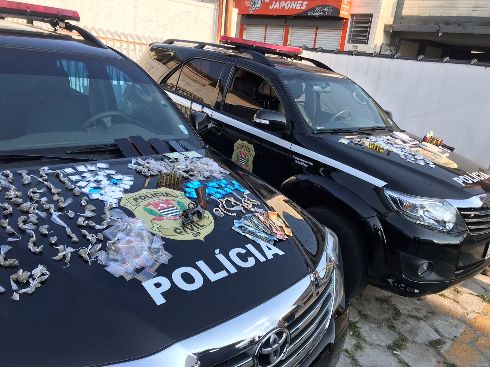 Polícia de Caçapava prende criminosos responsáveis pelo Tribunal do Crime na cidade