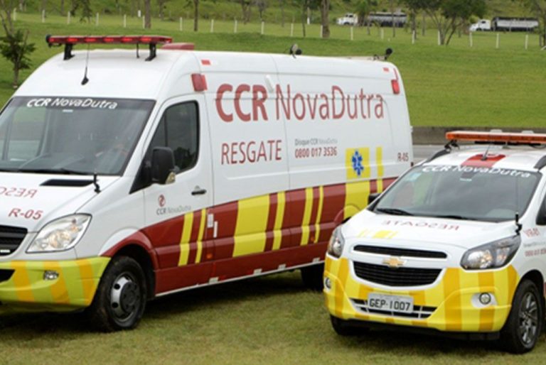 Batida de motos deixa um morto e três feridos, na Via Dutra, em Lorena