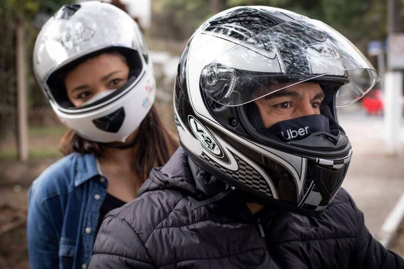 “Uber Moto” é proibido em São José dos Campos e motociclista que for pego terá a moto apreendida