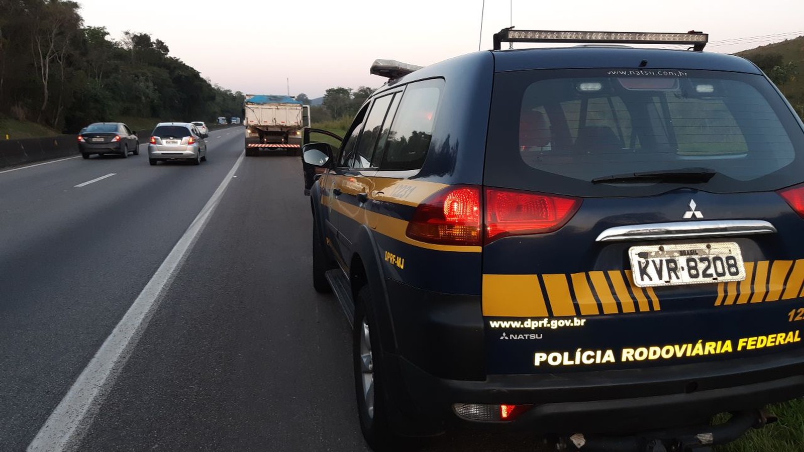 Via Dutra tem 5 mortes e a passagem de mais de 32 mil romeiros em 2021 rumo a Aparecida