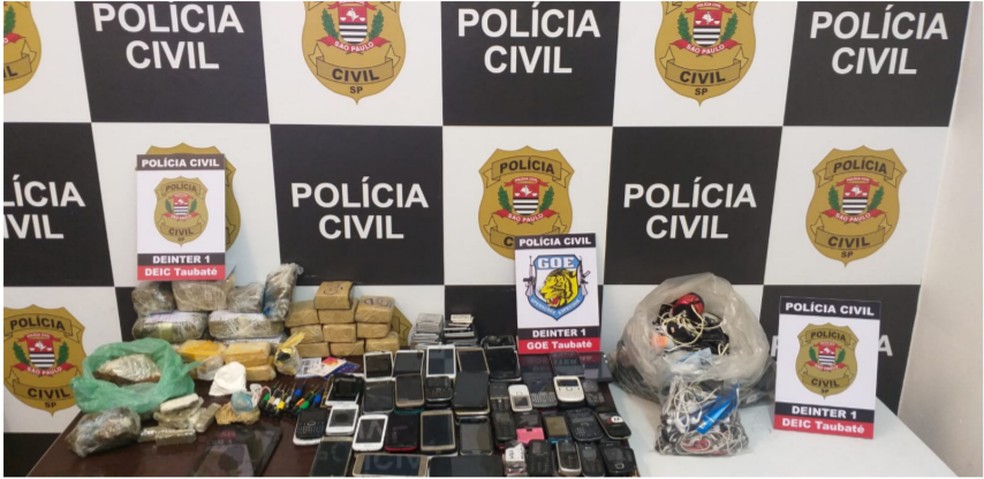 Homem é preso tentando jogar mais de 80 celulares e 8 kg de drogas para dentro de presídio em Tremembé