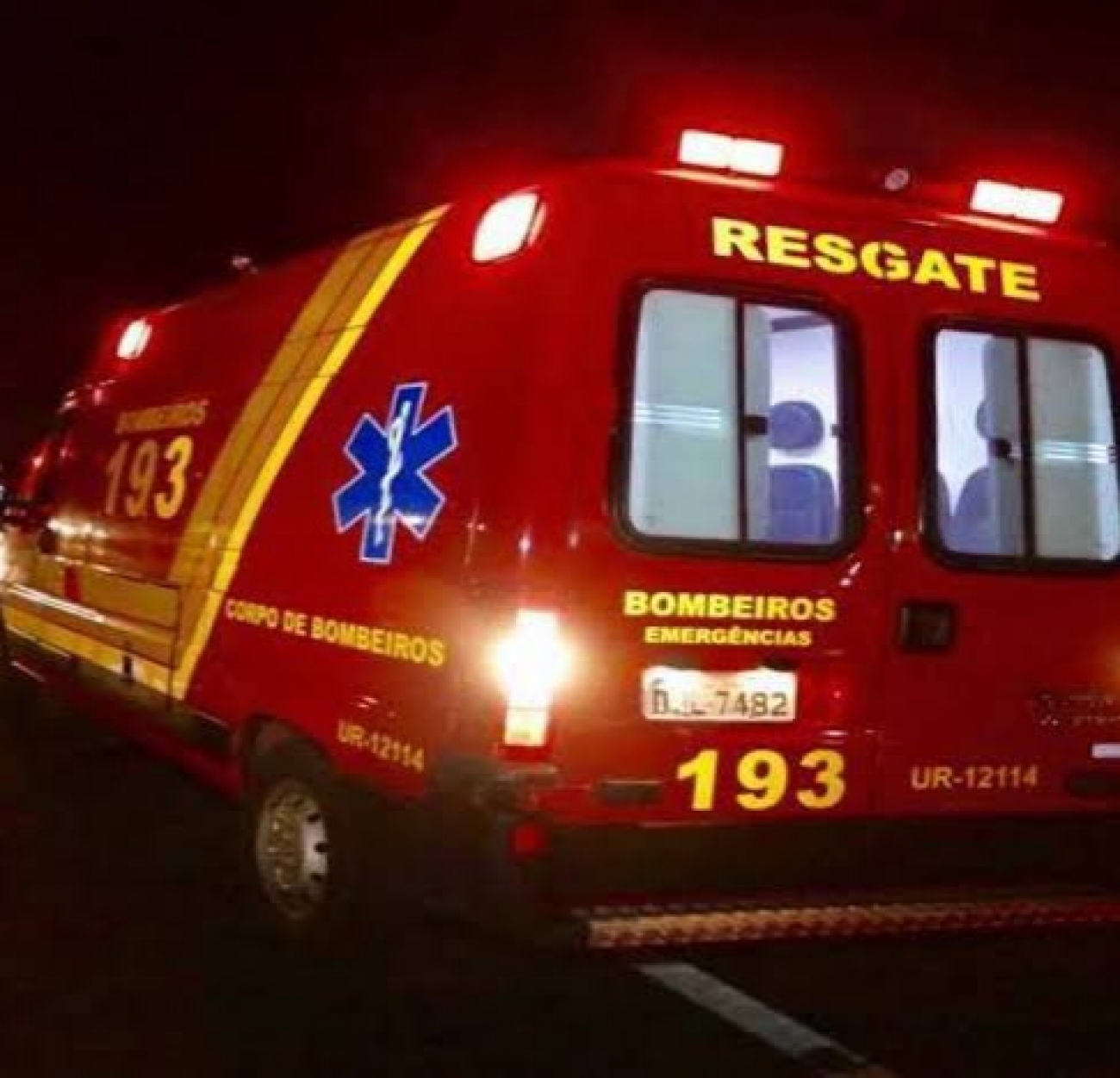 Caminhoneiro morre em acidente na Dom Pedro I em Jacareí