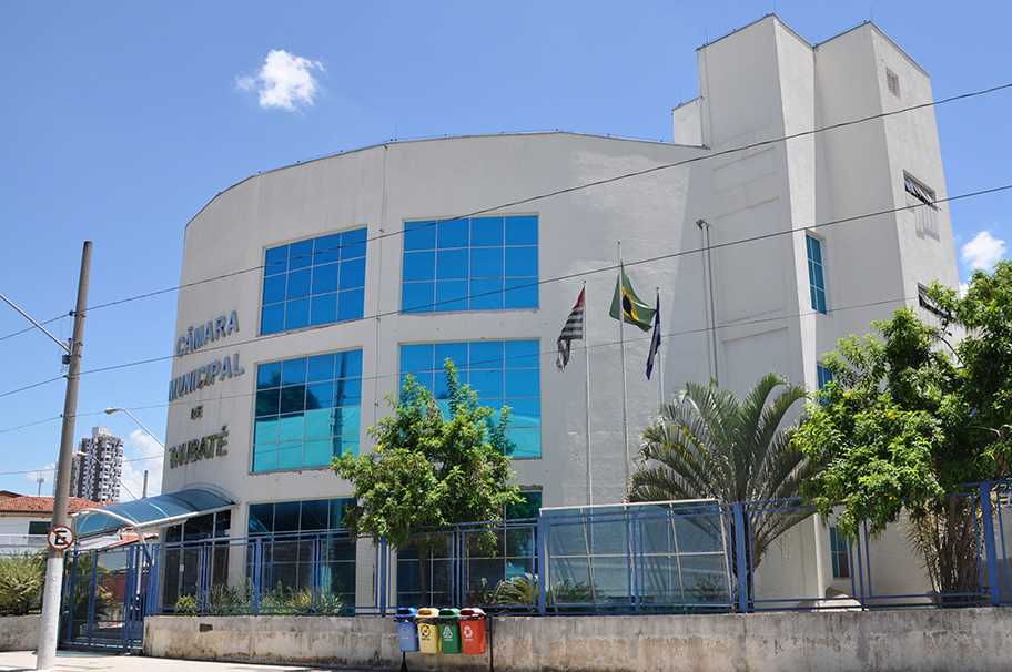Câmara de Taubaté aumenta o salário do prefeito, vice, secretários e próximos vereadores