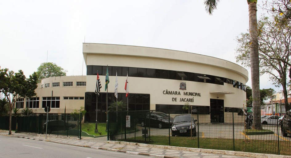 Adegas terão que cumprir regras e só poderão funcionar até 22h em Jacareí