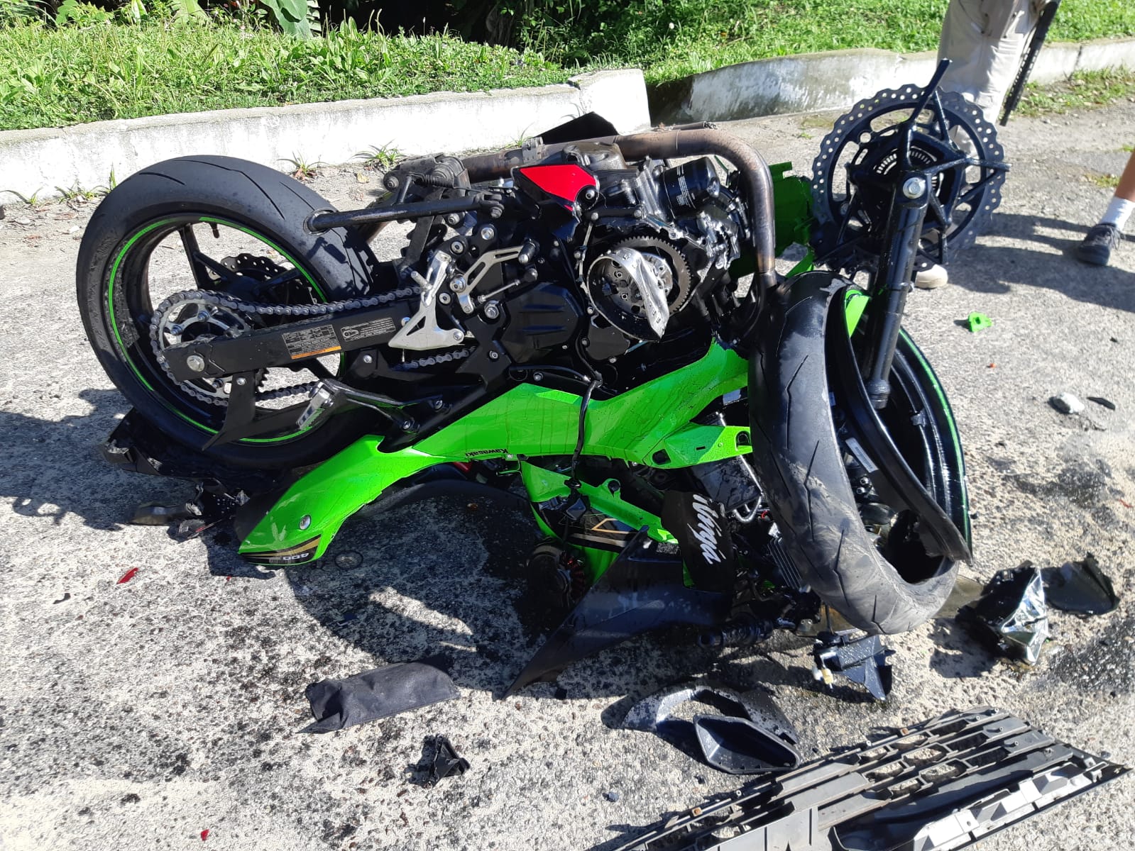 Motociclista não resiste e morre em acidente na Rio-Santos em Ubatuba