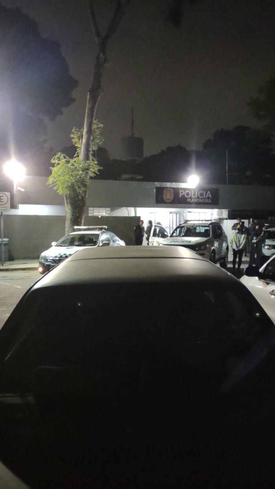 Duas pessoas são presas em fluxo no Jardim Pararangaba em São José dos Campos