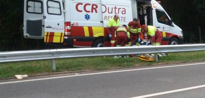 Atropelamento deixa um homem morto na Via Dutra em Jacareí