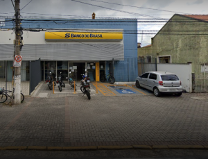 Família é feita refém em Aparecida e criminosos tentam empréstimo de R$ 100 mil