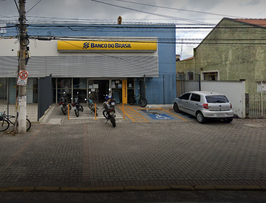 Família é feita refém em Aparecida e criminosos tentam empréstimo de R$ 100 mil