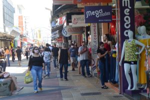 67% dos lojistas irão contratar novos empregados em São José dos Campos