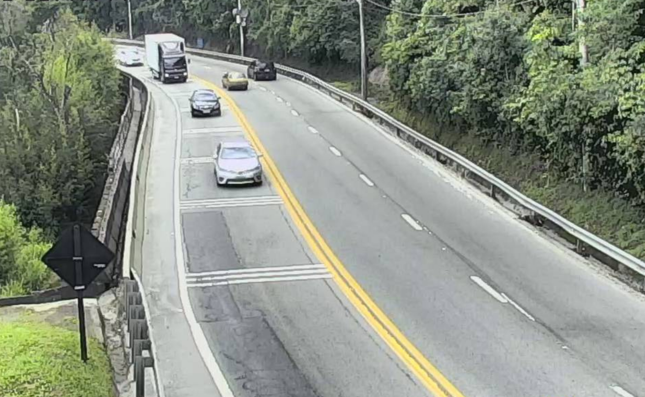 30 motoristas são multados por câmeras diariamente na Rodovia dos Tamoios