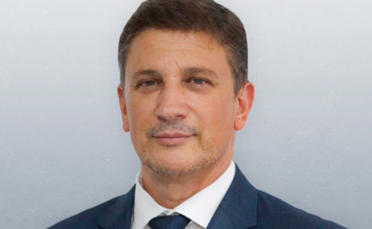 Prefeito de Pindamonhangaba, Isael Domingues, passa por cirurgia de emergência