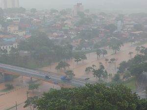 Temporal em São José dos Campos deixa um rastro de destruição na cidade