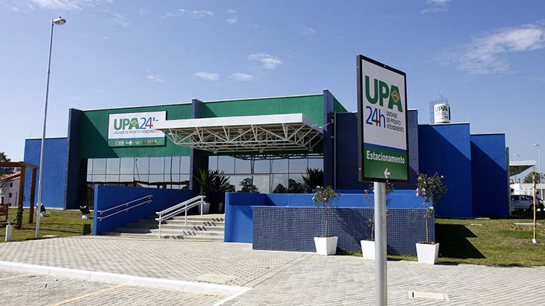 Gripe H3N2 em São José dos Campos faz população esperar horas pelo atendimento