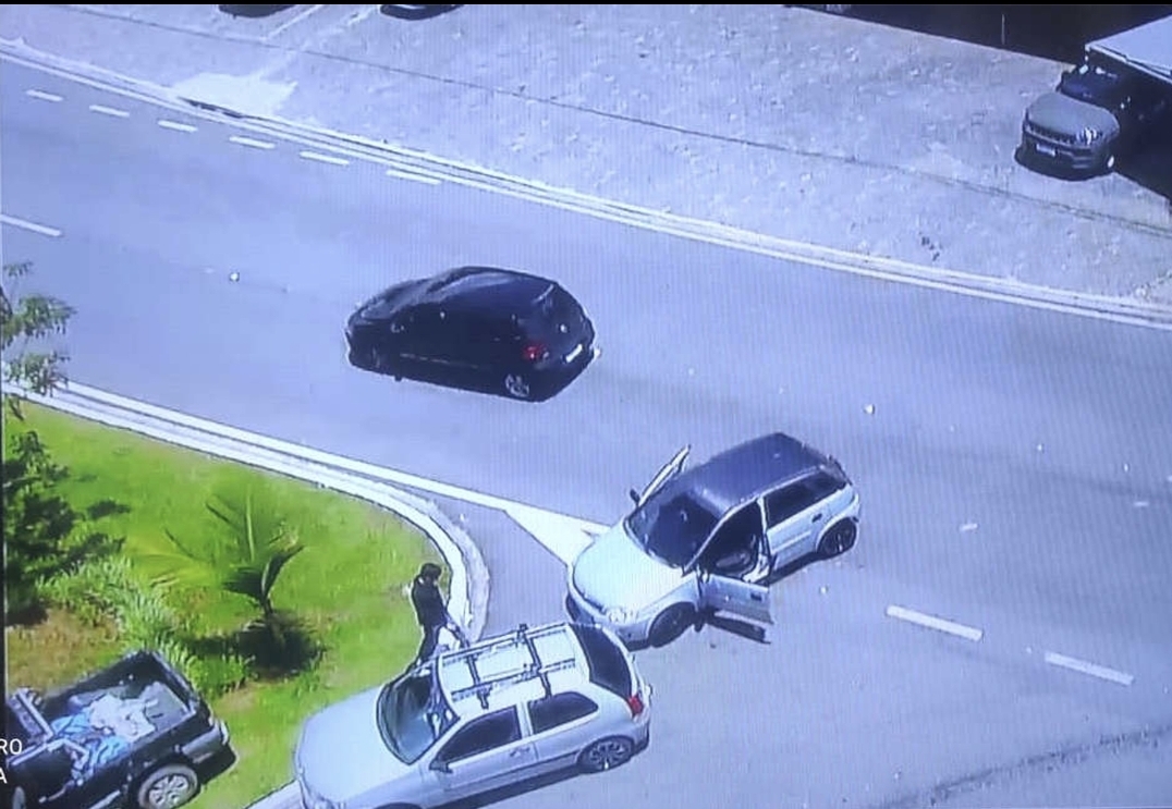 Polícia de Taubaté apreende veículo usado em homicídio na cidade