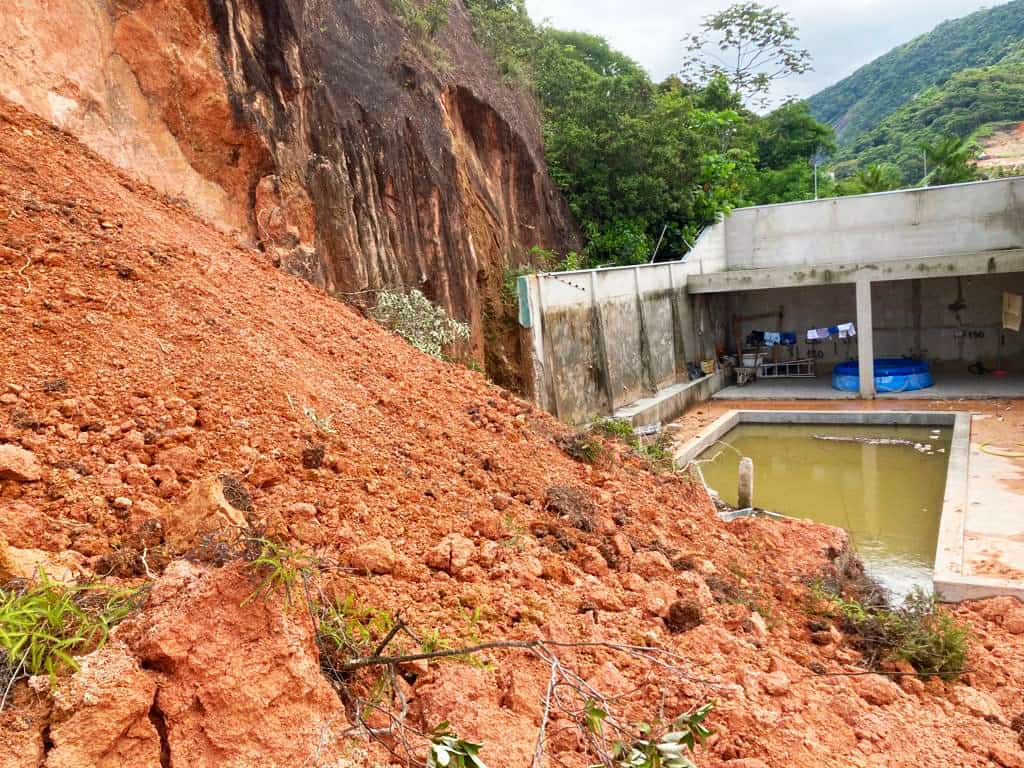 Caraguatatuba em estado de alerta para deslizamento de terra