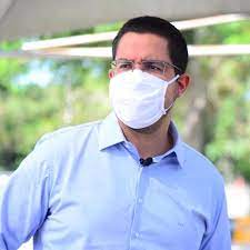 Prefeito de Caraguatatuba acredita ter sido infectado pela ômicron