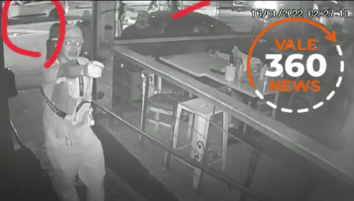 Homem é desarmado e agredido em bar de Taubaté